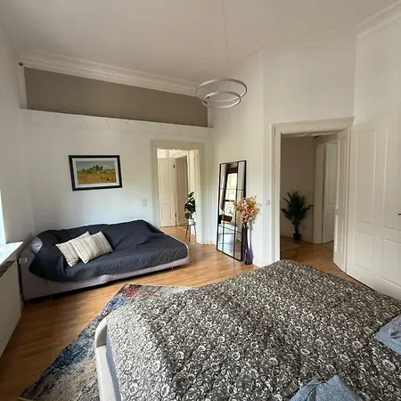 Schoenes In Der Naehe Vom Hauptbahnhof